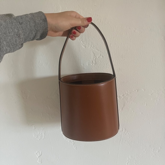 Stand Bucket Camel Bucket Bag - Picture 2 of 2